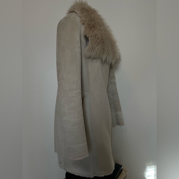 Calvin Klein Soft Latte Faux Suede Coat with Fur Collar - Picture 5 of 13